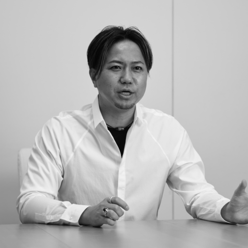 今村大祐<br />
いまむら・だいすけ<br />
Daisuke Imamura