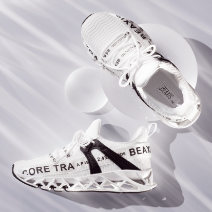 非公開: バランスコアスニーカー